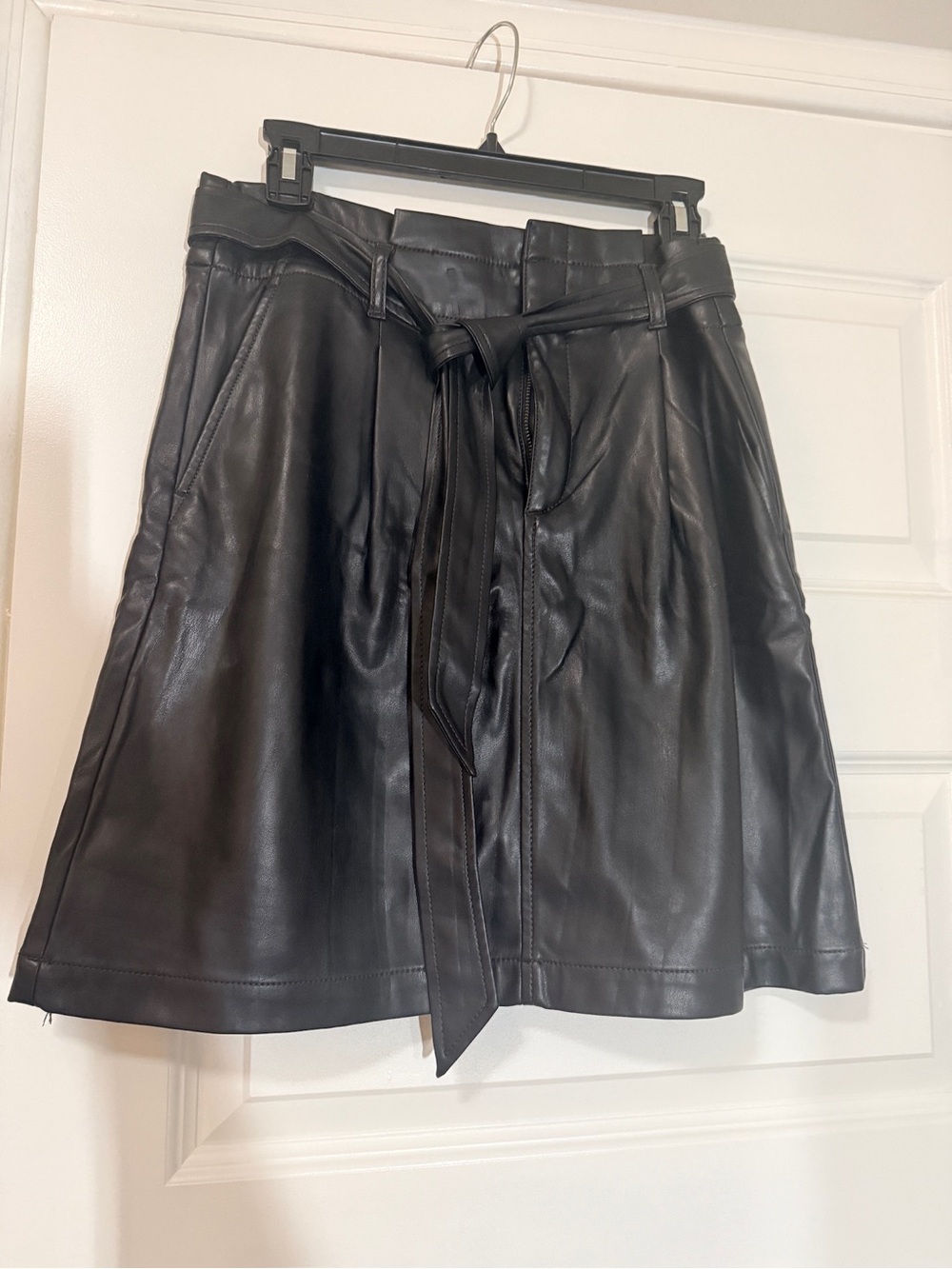 LOFT Black Faux Leather A-Line Skirt with Tie Belt Size 8